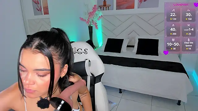 Rose jener06 online show from July 23, 2026, 11:00 pm