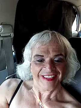 Snapshot of dustbunny64 chatting on March 30, 2026, 12:56 am dustbunny64 online show from March 30, 2026, 12:56 am