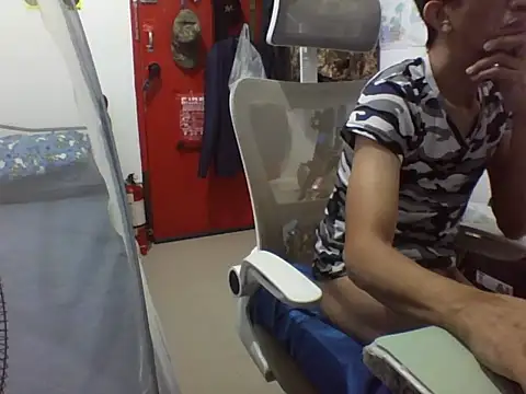 nudist2026 online show from February 13, 2026, 5:24 pm