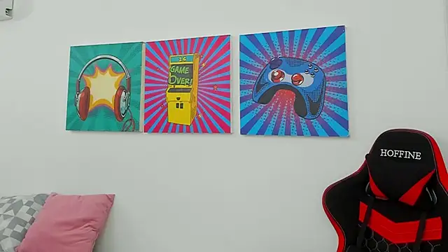 Thomas walker14 online show from April 11, 2026, 7:39 pm