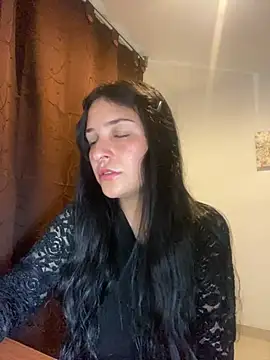 Snapshot of Abril_Thompson221 chatting on August 1, 2026, 1:14 am Abril Thompson221 online show from August 1, 2026, 1:14 am