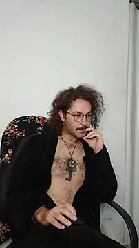 VanderVelvet online show from March 18, 2026, 4:08 pm