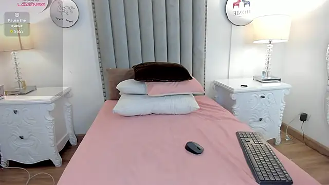 angelsky11 online show from April 19, 2026, 6:10 pm