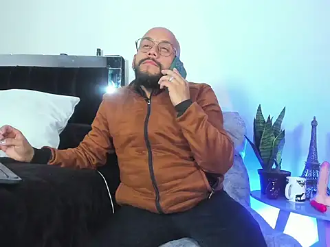 King bear 25 online show from March 5, 2026, 2:08 am