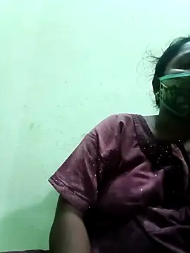 tamilkaviya431 online show from April 14, 2026, 4:34 pm