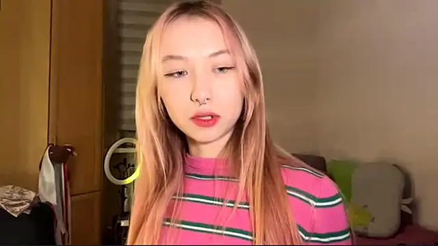 PinkTraible online show from February 16, 2026, 12:59 pm