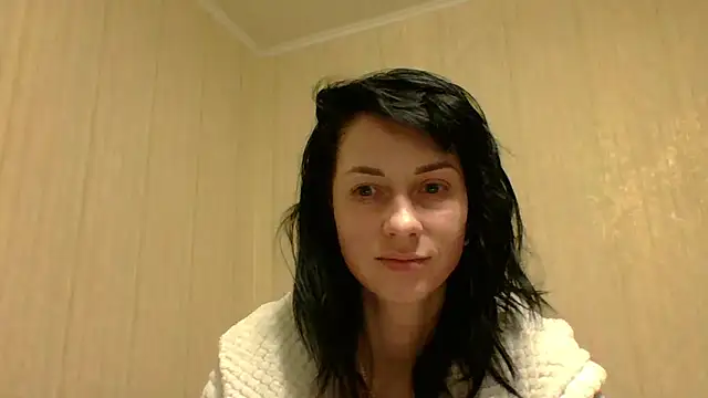 Snapshot of _OnyxQueen_ chatting on March 1, 2026, 10:32 pm OnyxQueen online show from March 1, 2026, 10:32 pm