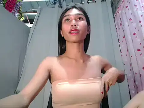 katrina bigcock69 online show from May 19, 2026, 11:50 am