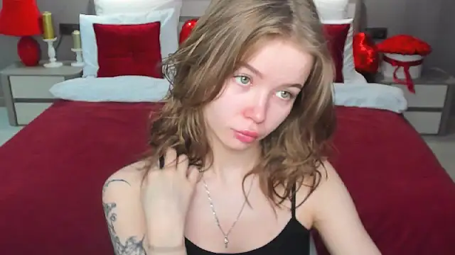 Violetta  Dreams online show from February 24, 2026, 4:35 am