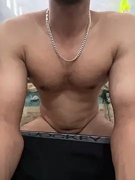 Snapshot of rashmixxx chatting on February 22, 2026, 7:33 am rashmixxx online show from February 22, 2026, 7:33 am