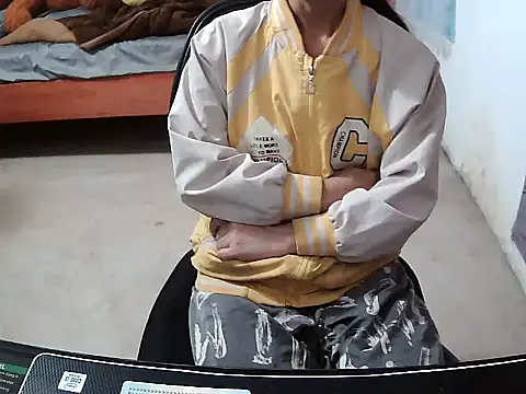 Lunababty online show from February 13, 2026, 1:44 pm