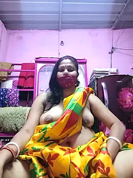 Snapshot of Kiya_6543 chatting on March 3, 2026, 6:15 pm Kiya 6543 online show from March 3, 2026, 6:15 pm