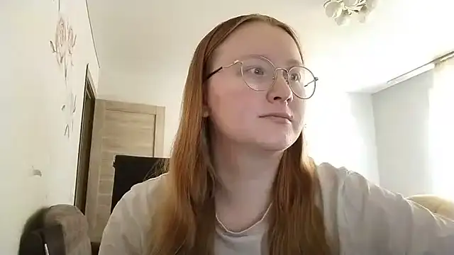 Snapshot of AnikaLipps chatting on June 30, 2026, 11:21 am AnikaLipps online show from June 30, 2026, 11:21 am