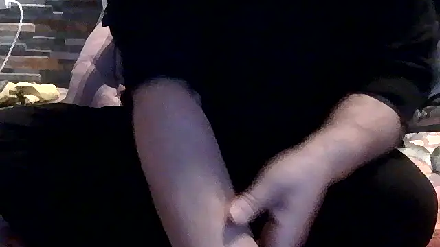 luanahot1 online show from March 6, 2026, 8:09 am