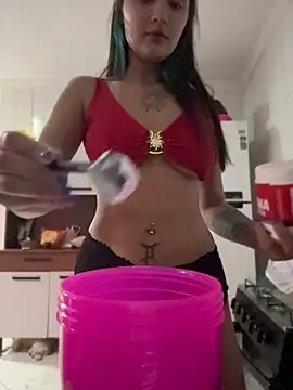 Myla Fire online show from April 7, 2026, 11:28 pm