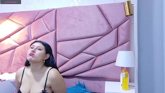 Snapshot of cherry07_ chatting on February 28, 2026, 11:32 am cherry07 online show from February 28, 2026, 11:32 am