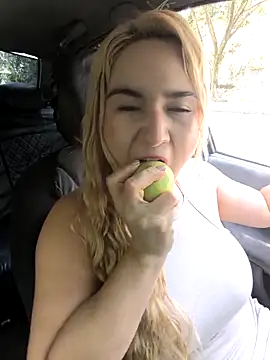 violet-grey online show from February 27, 2026, 4:51 pm