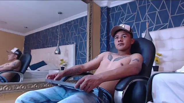 TylerGandi online show from February 23, 2026, 7:47 pm