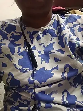 taniya0 online show from April 8, 2026, 5:03 pm