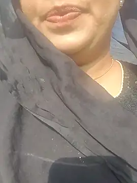 taniya0 online show from August 3, 2026, 11:16 am