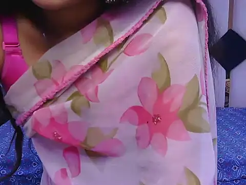 Snapshot of its-taniya chatting on June 5, 2026, 6:52 am its-taniya online show from June 5, 2026, 6:52 am
