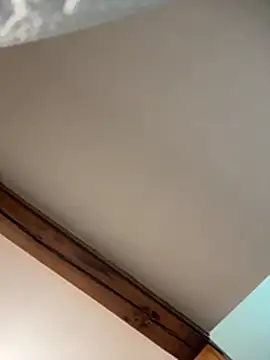 MonChery online show from March 3, 2026, 2:02 pm