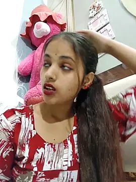 samayra1144 online show from April 8, 2026, 1:01 pm