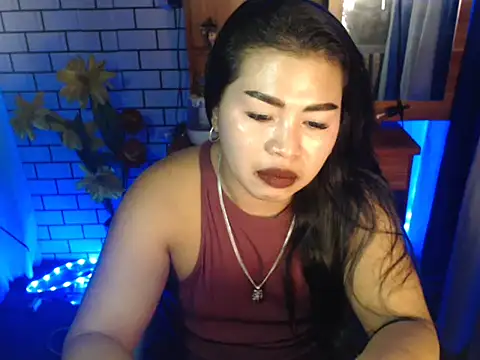 Snapshot of LovelyJessaXX chatting on May 8, 2026, 2:10 pm LovelyJessaXX online show from May 8, 2026, 2:10 pm
