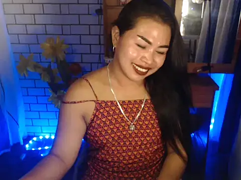 Snapshot of LovelyJessaXX chatting on May 12, 2026, 5:52 pm LovelyJessaXX online show from May 12, 2026, 5:52 pm