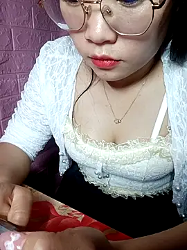 Snapshot of Eye-squirt chatting on February 27, 2026, 3:34 pm Eye-squirt online show from February 27, 2026, 3:34 pm