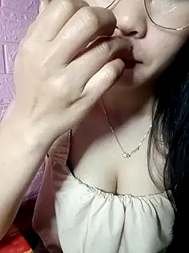 Snapshot of Eye-squirt chatting on February 23, 2026, 3:45 pm Eye-squirt online show from February 23, 2026, 3:45 pm