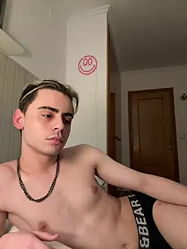 YourFavouriteTwink online show from February 15, 2026, 10:41 pm