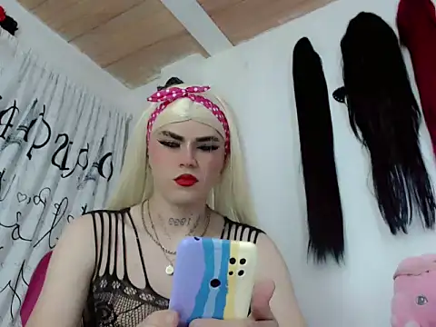 Yara-Atwan- online show from February 21, 2026, 7:49 pm