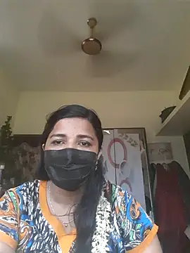 Snapshot of Tamil_Luckly_girl chatting on April 6, 2026, 9:21 am Tamil Luckly girl online show from April 6, 2026, 9:21 am