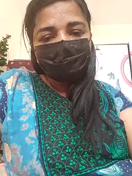 Snapshot of Tamil_Luckly_girl chatting on April 10, 2026, 4:08 am Tamil Luckly girl online show from April 10, 2026, 4:08 am