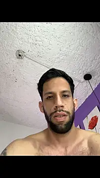 Snapshot of Karim_mansur chatting on June 15, 2026, 2:39 pm Karim mansur online show from June 15, 2026, 2:39 pm