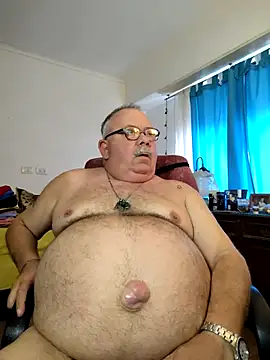 Snapshot of bylytom27 chatting on February 15, 2026, 9:58 pm bylytom27 online show from February 15, 2026, 9:58 pm