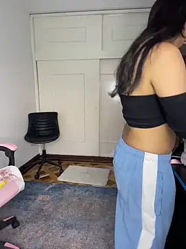 KittySari online show from February 28, 2026, 1:11 pm