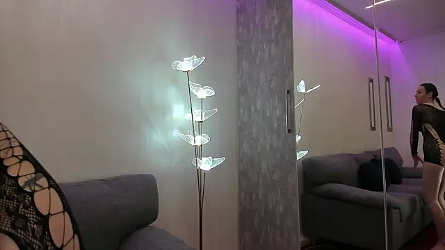 Natasha-Moon online show from March 2, 2026, 8:27 pm