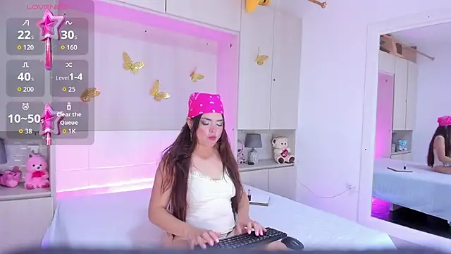 Snapshot of KellyKallahan chatting on February 23, 2026, 6:08 pm KellyKallahan online show from February 23, 2026, 6:08 pm