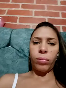 kiki milu online show from April 1, 2026, 4:58 am