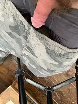 Snapshot of Outdoorsman13 chatting on February 16, 2026, 5:22 pm Outdoorsman13 online show from February 16, 2026, 5:22 pm