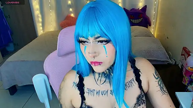 Snapshot of maliciaXpoison chatting on May 20, 2026, 2:52 am maliciaXpoison online show from May 20, 2026, 2:52 am