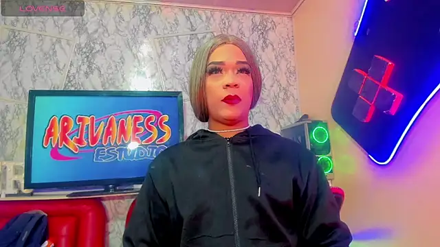 cristal villael  online show from March 4, 2026, 11:18 am