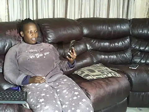 Sky-Diamond online show from March 24, 2026, 6:24 am