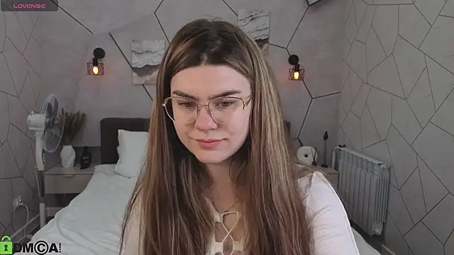 zoe j0y online show from February 20, 2026, 1:57 am