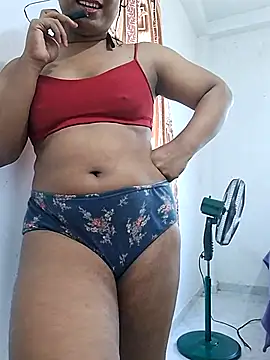 Queen Saara online show from March 15, 2026, 7:48 am