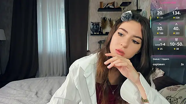 Snapshot of AbbeyStark chatting on April 8, 2026, 9:55 am AbbeyStark online show from April 8, 2026, 9:55 am