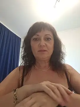 SaraGina online show from July 14, 2026, 8:59 pm