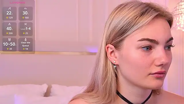 Snapshot of Sona_Lavberi chatting on June 17, 2026, 8:47 am Sona Lavberi online show from June 17, 2026, 8:47 am